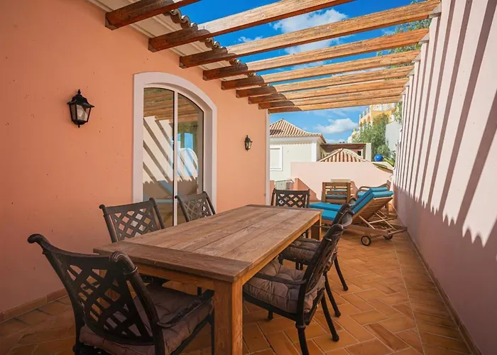 New 66 - Palheiro Village By Ymr Funchal (Madeira)