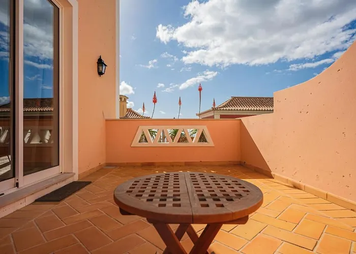 Ferienhaus New 66 - Palheiro Village By Ymr